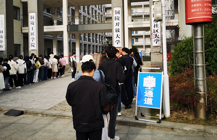 160905-912880.jpg B2E3CA39B5A42AE15517D78B37AEAB1B.jpg