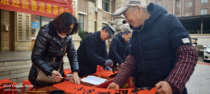 172129-434758.jpg 02.jpg