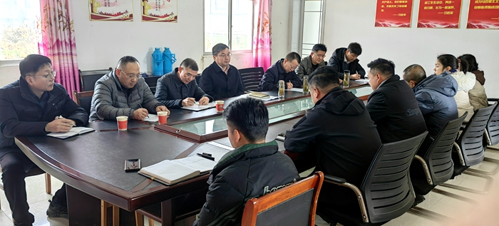 座谈.jpg