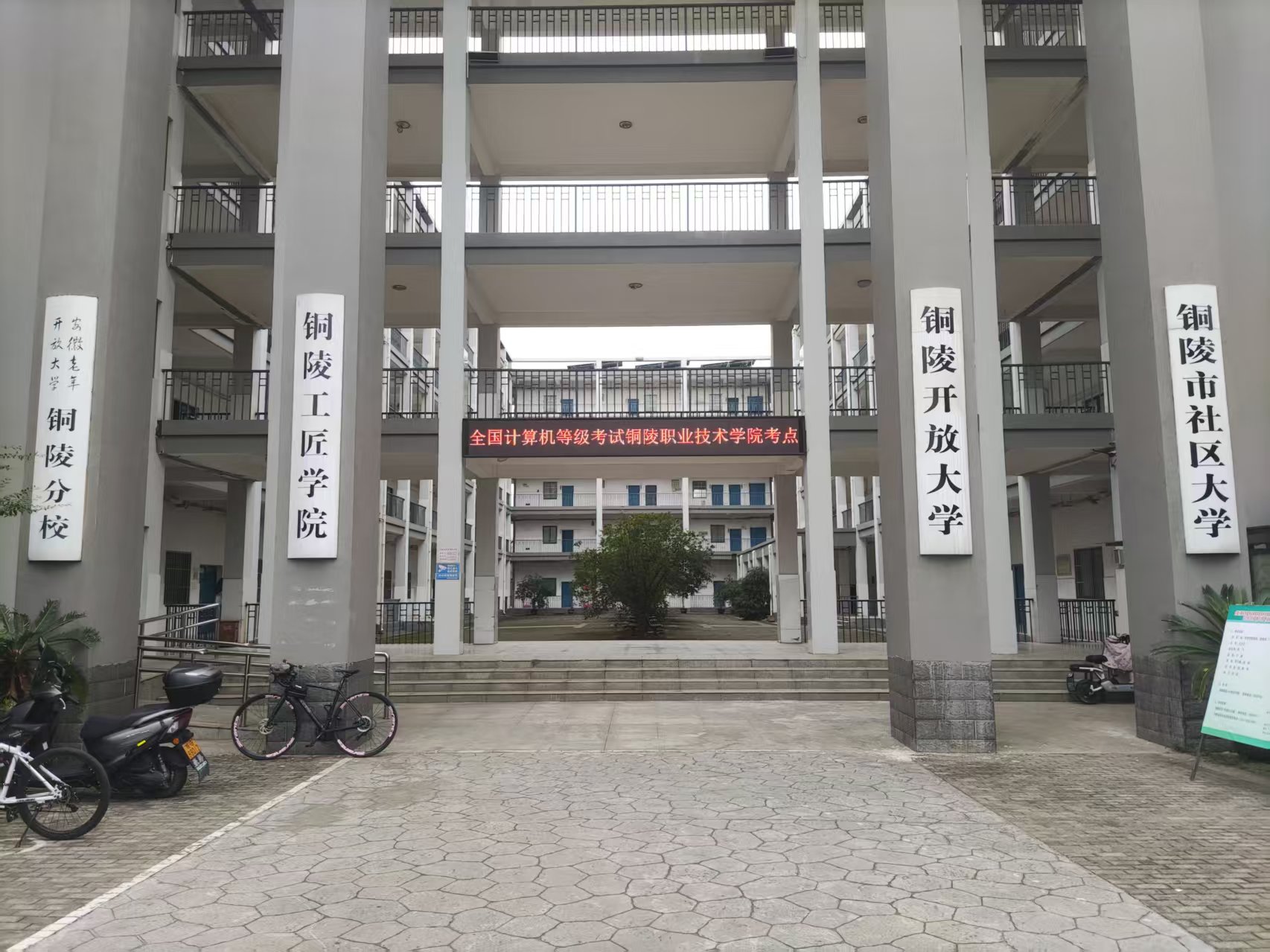 154815-345637.jpg 652030732261cb30486208ffe5a6b45d_085133-156447.jpg