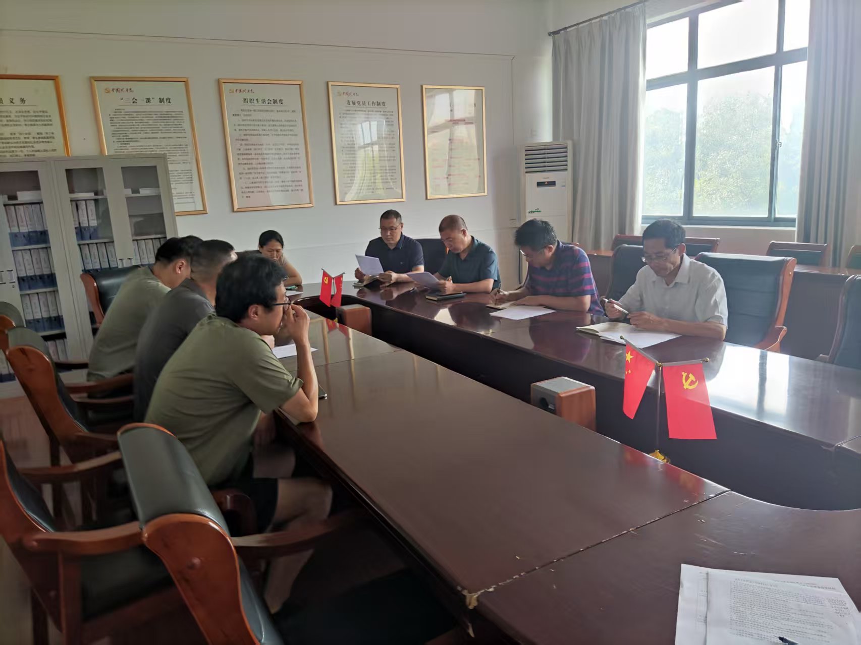 154823-674589.jpg 102f6f7d330cc72b997deed71cf4f0ed_085240-167454.jpg