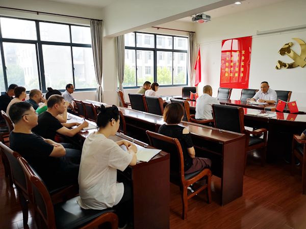 期末考试防疫安保后勤工作会.jpg